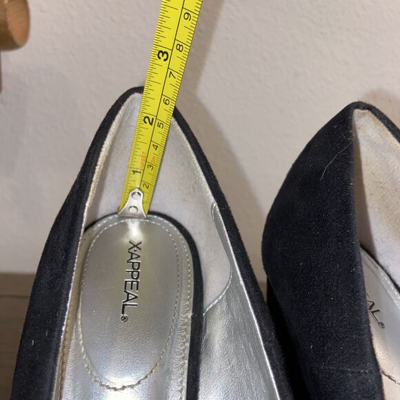 X-APPEAL Licorice Style Black Close Point Toe Hidden Heel Wedge Woman's size 9 - Picture 16 of 16